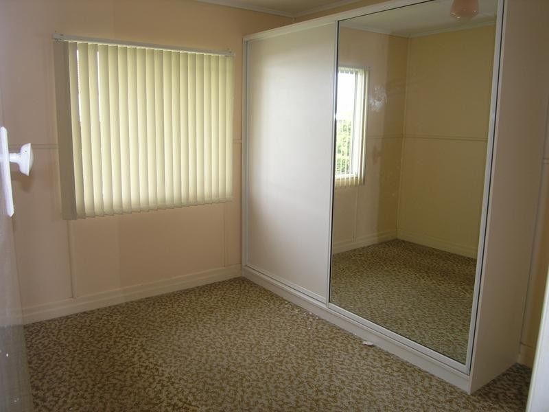 25 Arrol Street, Camp Hill QLD 4152