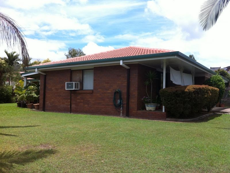 5 Briarwood Street, Carindale QLD 4152