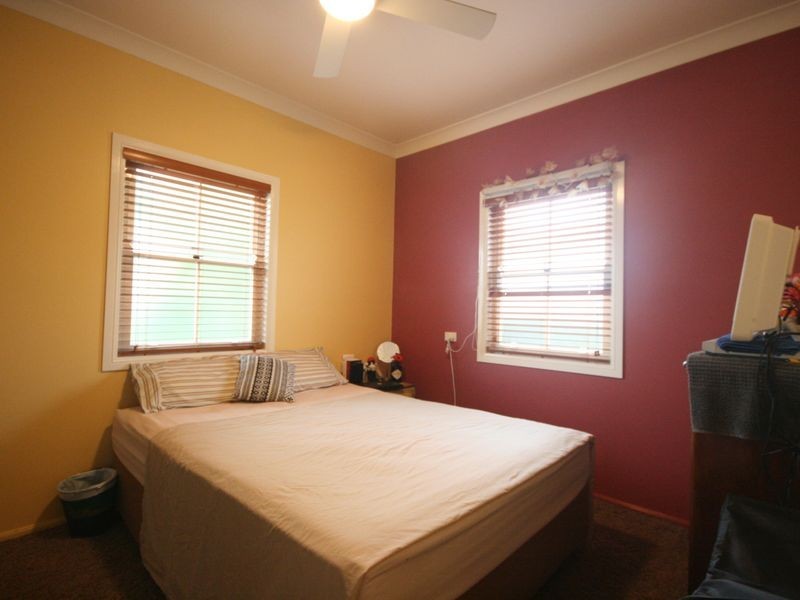 34 Renton Street, Camp Hill QLD 4152