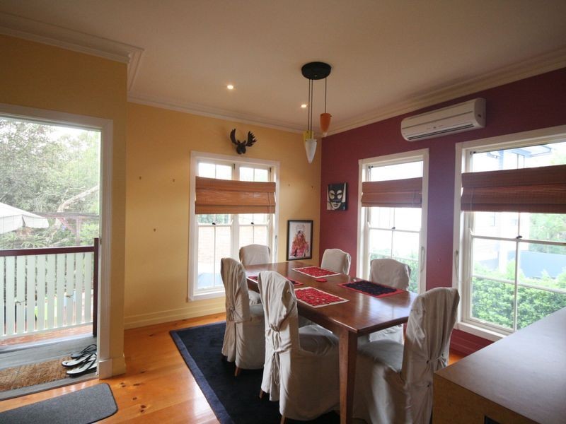 34 Renton Street, Camp Hill QLD 4152