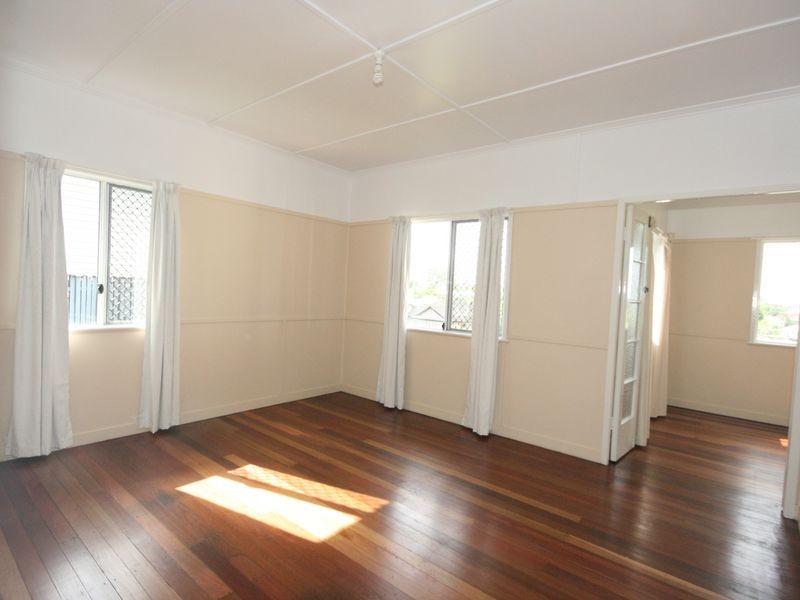 63 Chataway Street, Carina Heights QLD 4152