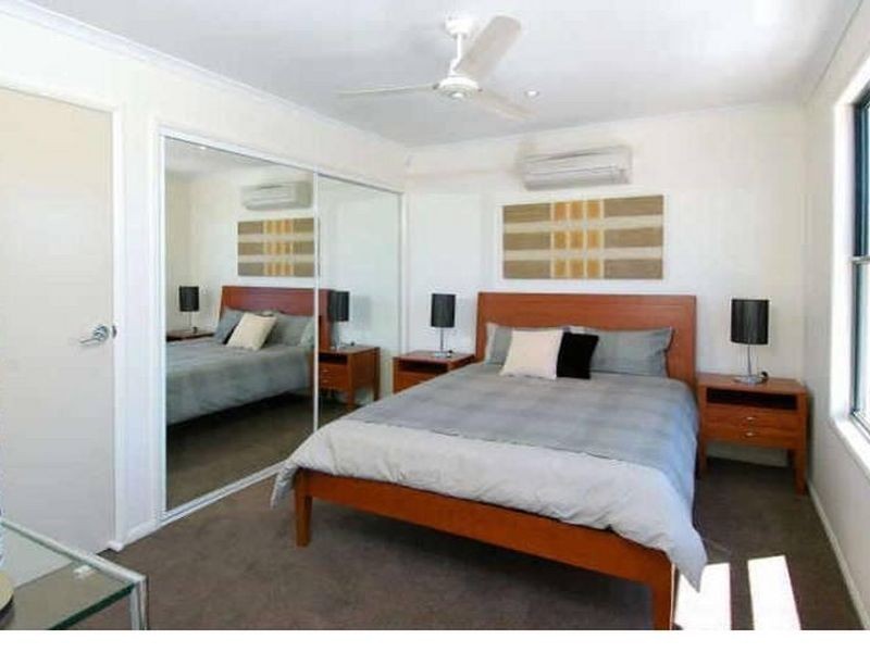 1/11 Temple Street, Coorparoo QLD 4151