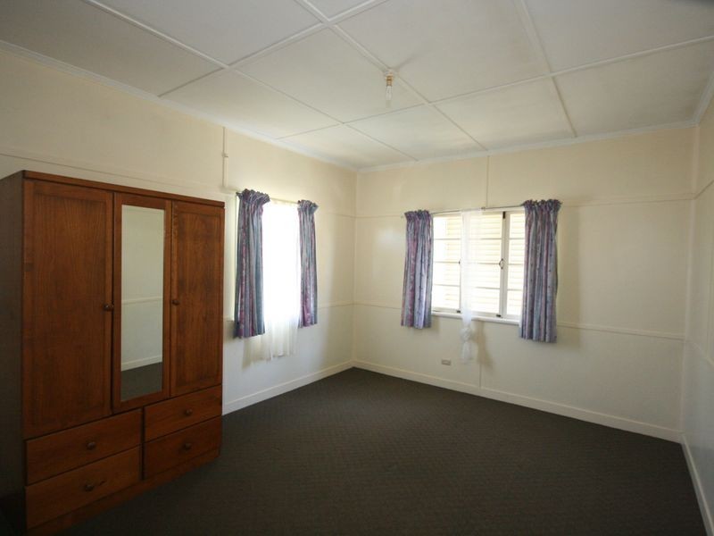 26 Midgley Street, Carina QLD 4152