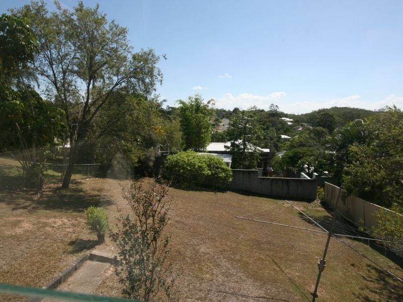 26 Midgley Street, Carina QLD 4152