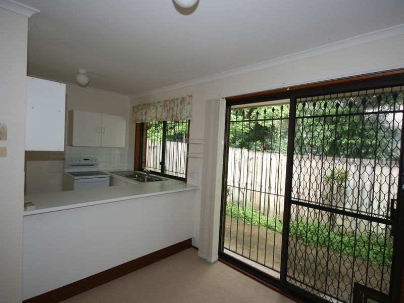 2/159 Watson Street, Camp Hill QLD 4152
