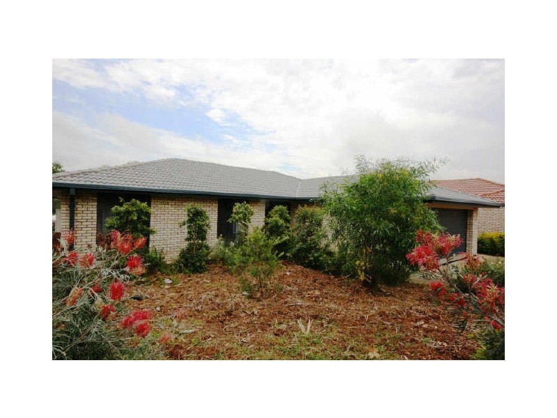 39 Aspen Street, Carindale QLD 4152