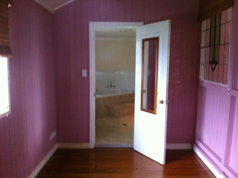 35 Thackeray Street, Norman Park QLD 4170