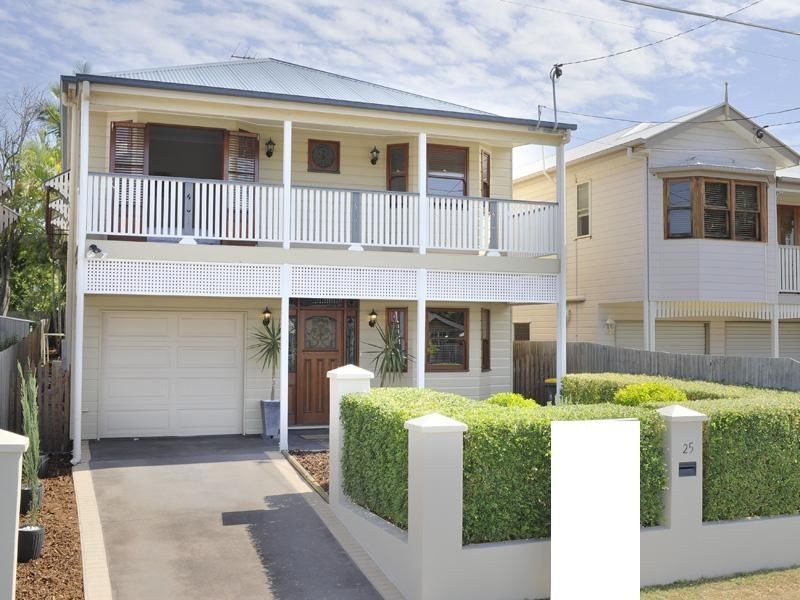 25 Frank Street, Norman Park QLD 4170