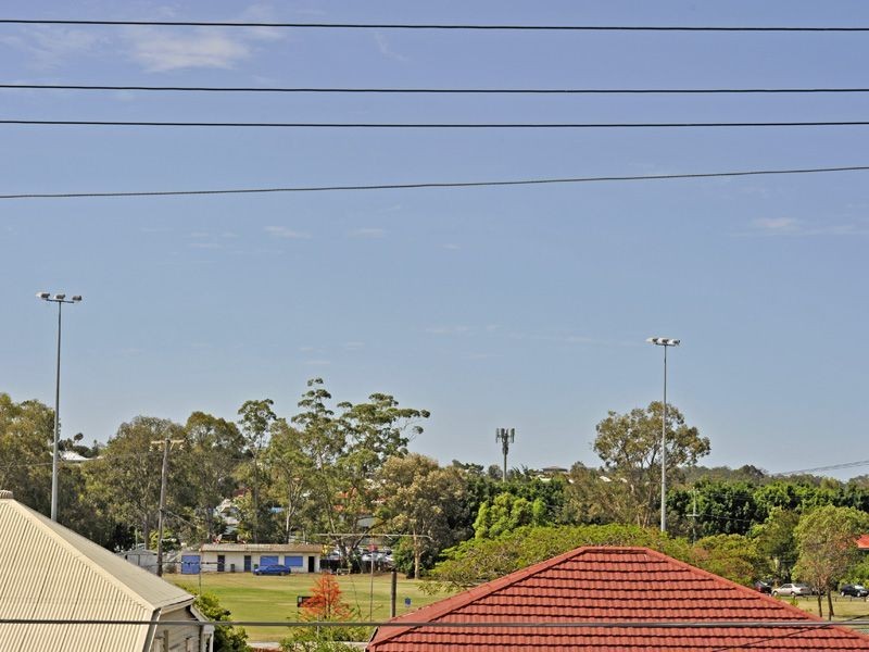 25 Frank Street, Norman Park QLD 4170