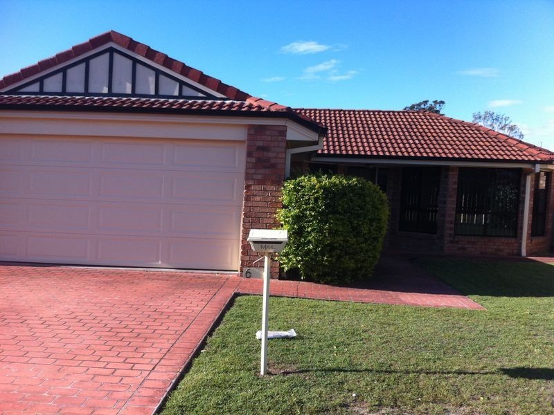 6 Holland Place, Carindale QLD 4152