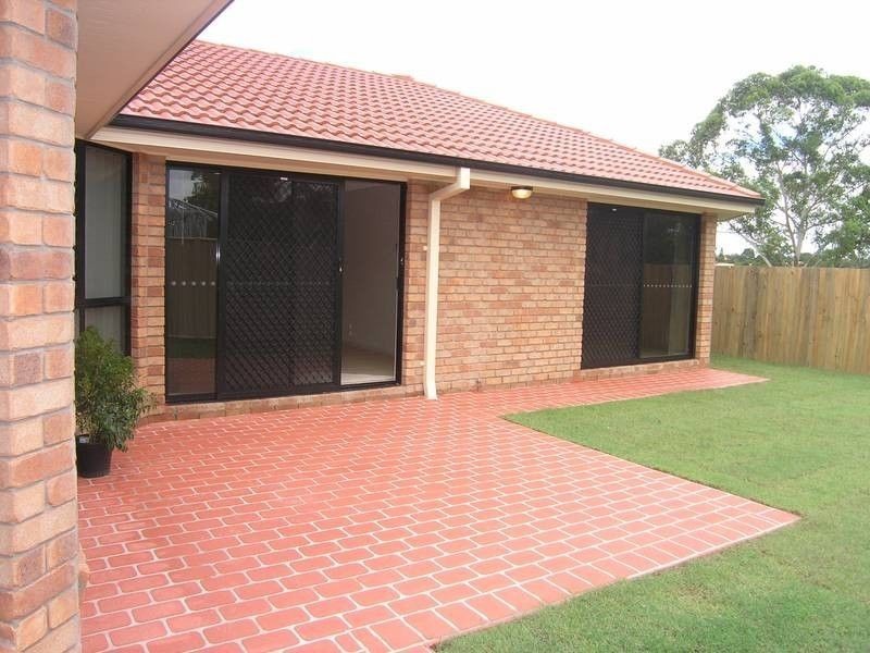 6 Holland Place, Carindale QLD 4152