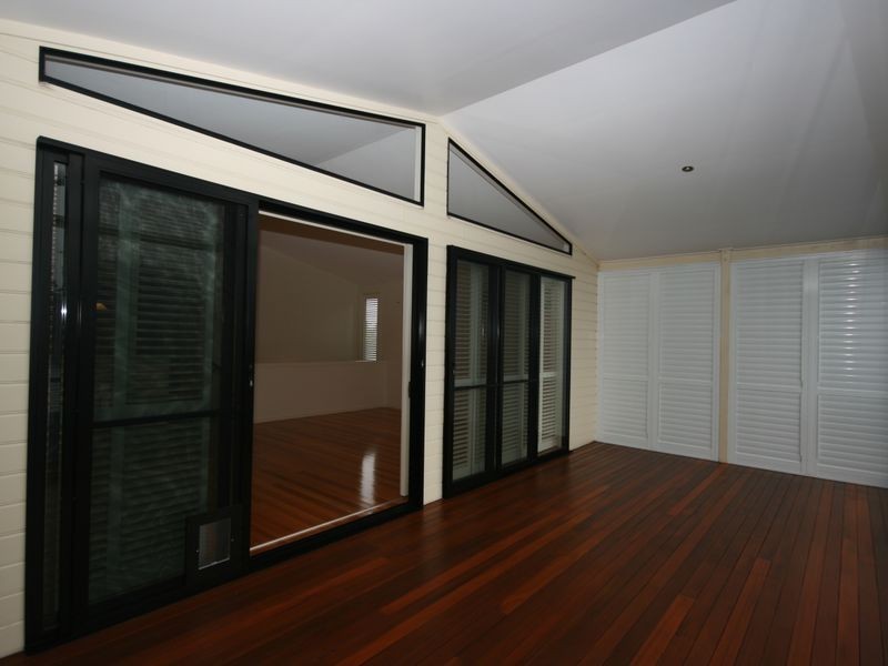 23 Duhig Ave, Coorparoo QLD 4151