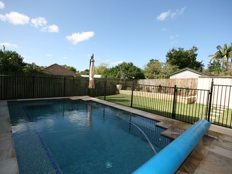 23 Duhig Ave, Coorparoo QLD 4151