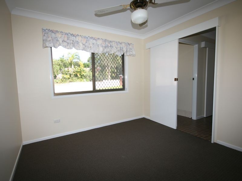 6 Burgh Court, Carindale QLD 4152