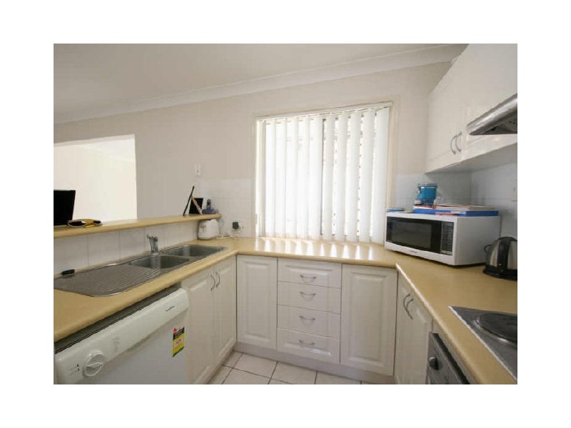 27 Appleton Street, Carindale QLD 4152