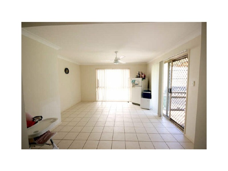 27 Appleton Street, Carindale QLD 4152