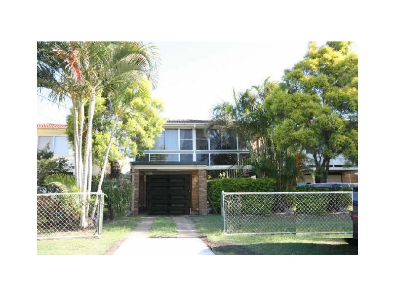 73 Gray Street, Carina QLD 4152