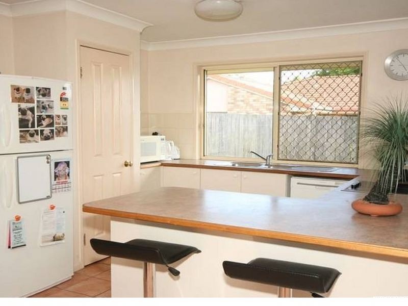 13 Lycette Street, Belmont QLD 4153