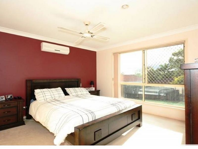 13 Lycette Street, Belmont QLD 4153