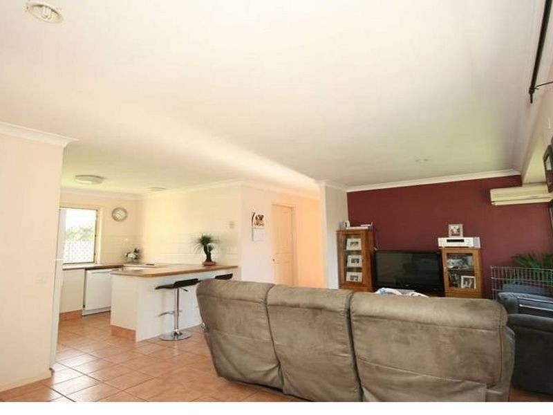 13 Lycette Street, Belmont QLD 4153