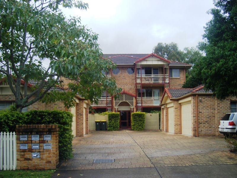 2/33 Bilyana Street, Balmoral QLD 4171