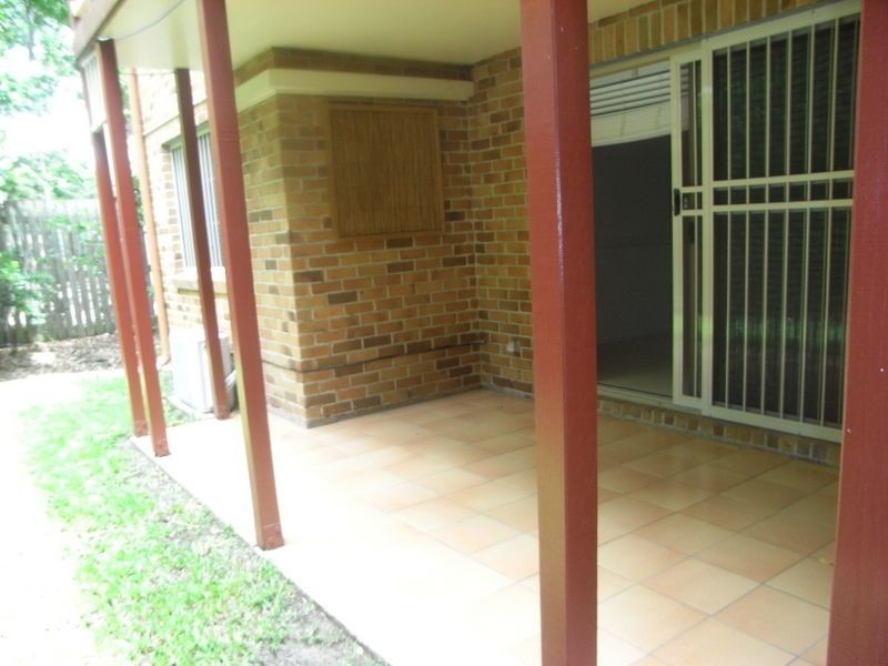 2/33 Bilyana Street, Balmoral QLD 4171
