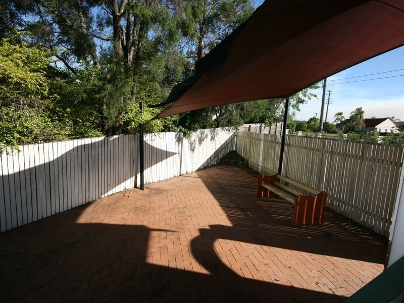 786 Old Cleveland Road, Carina QLD 4152