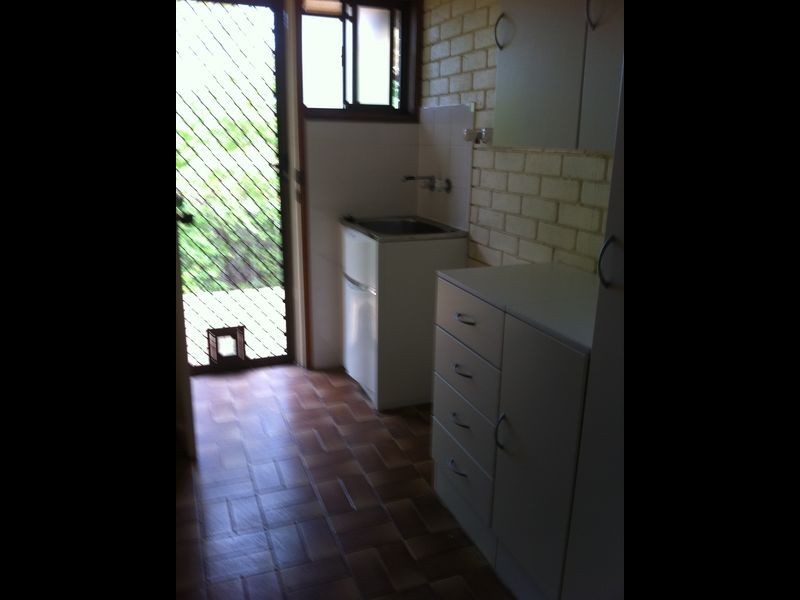 12 Raymore Court, Carindale QLD 4152