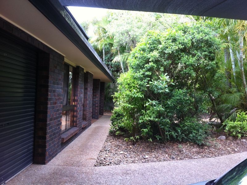 12 Raymore Court, Carindale QLD 4152