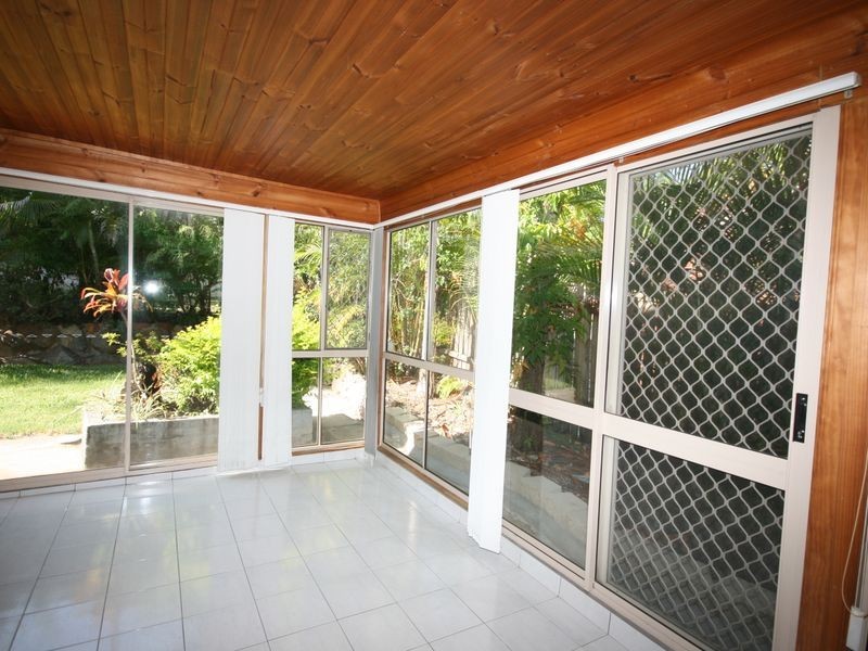 88 Donnington Street, Carindale QLD 4152