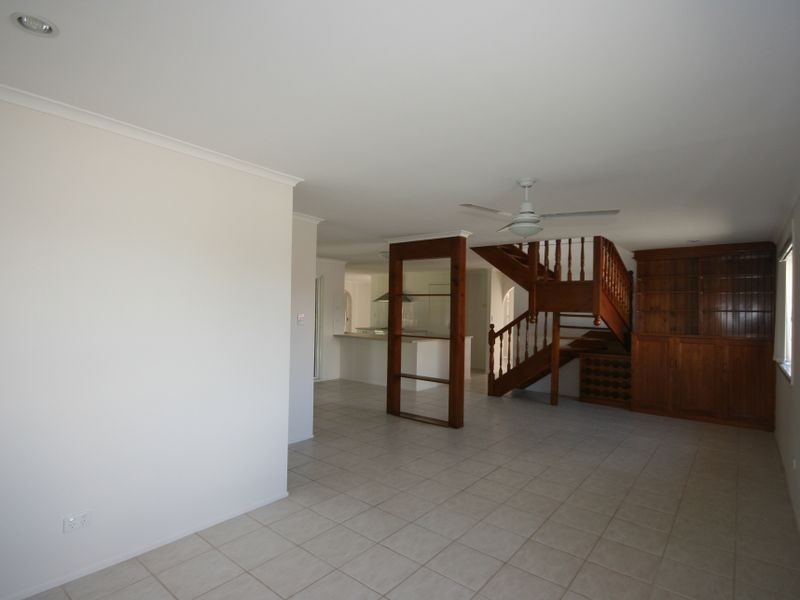 5 Firmiston Street, Carindale QLD 4152