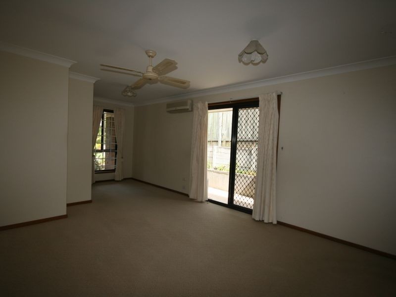 16 Olivia Drive, Carina Heights QLD 4152