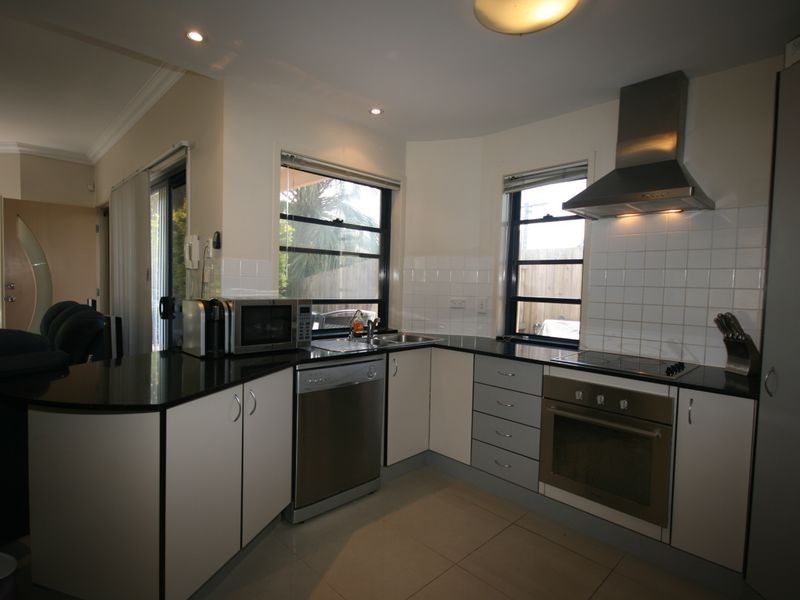 1/29 Edmond Street, Carina QLD 4152