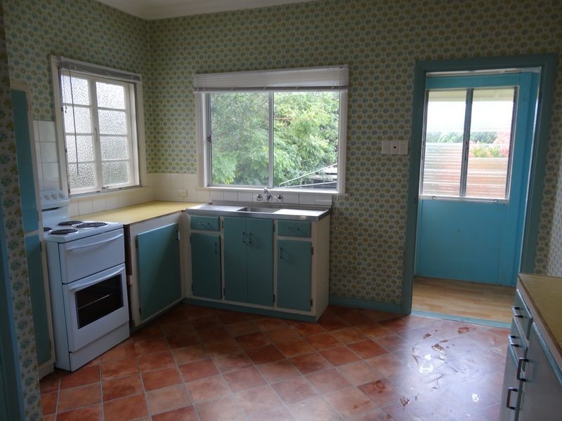 3 Henderson Street, Camp Hill QLD 4152