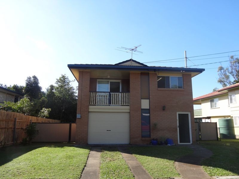 2 Herswell Avenue, Wynnum West QLD 4178