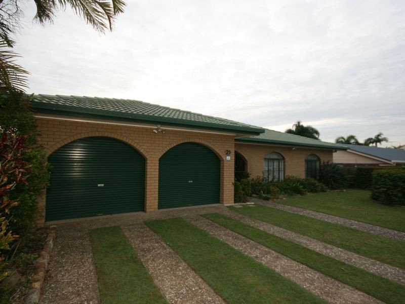 21 Lindisfarne Street, Carindale QLD 4152