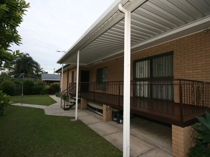 21 Lindisfarne Street, Carindale QLD 4152