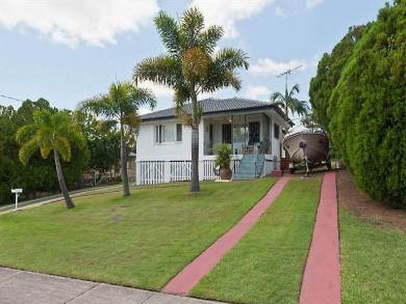 27 Casmaria Street, Mansfield QLD 4122