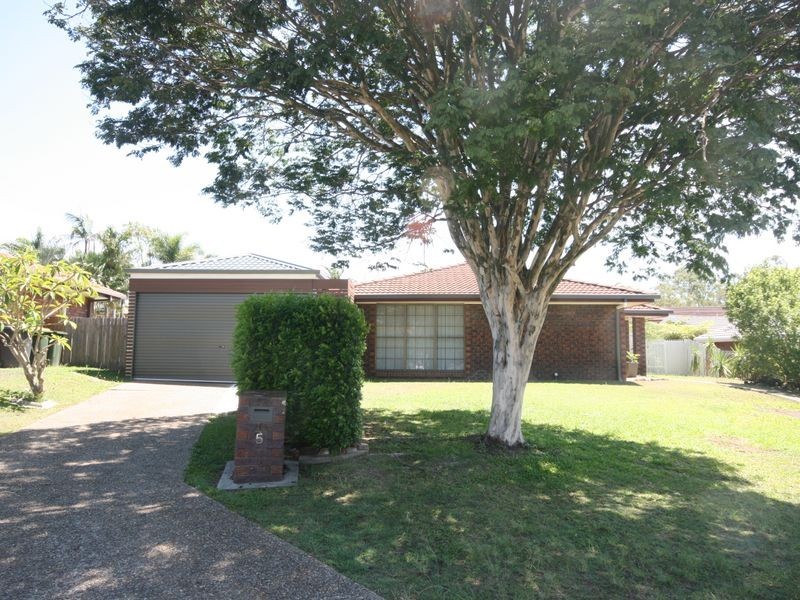 5 Mannersley Street, Carindale QLD 4152