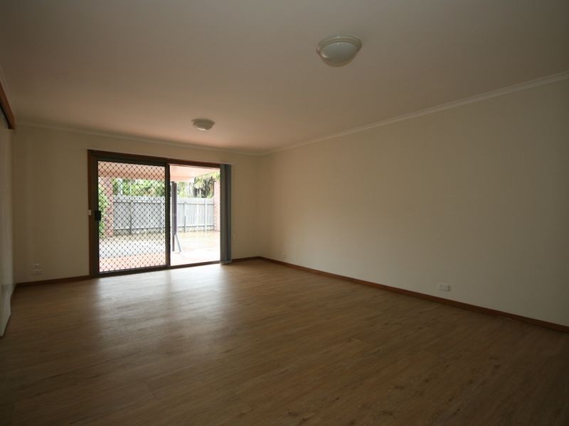 5 Mannersley Street, Carindale QLD 4152