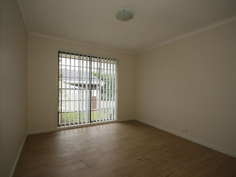 5 Mannersley Street, Carindale QLD 4152