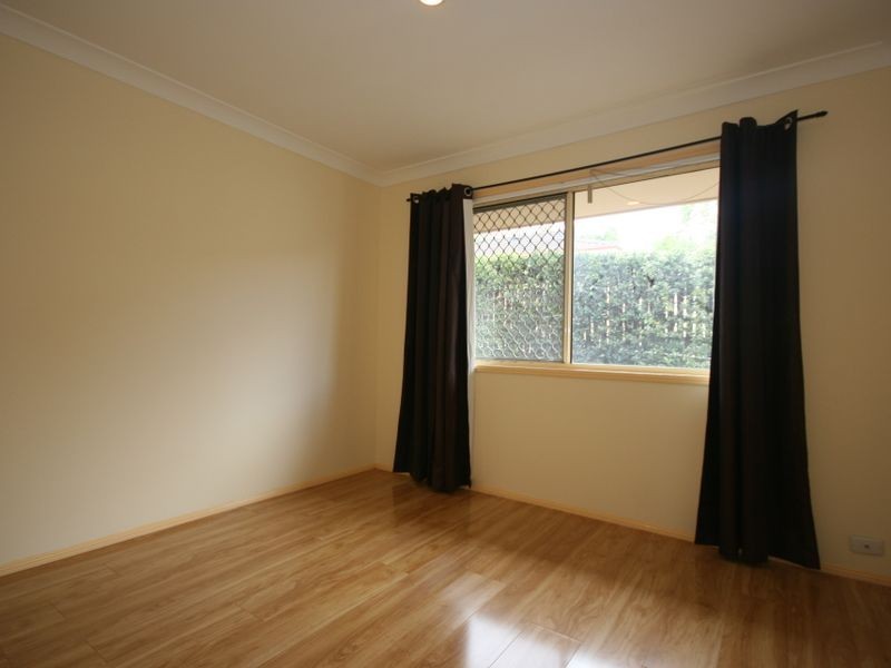 2/23 Daniells Street, Carina QLD 4152