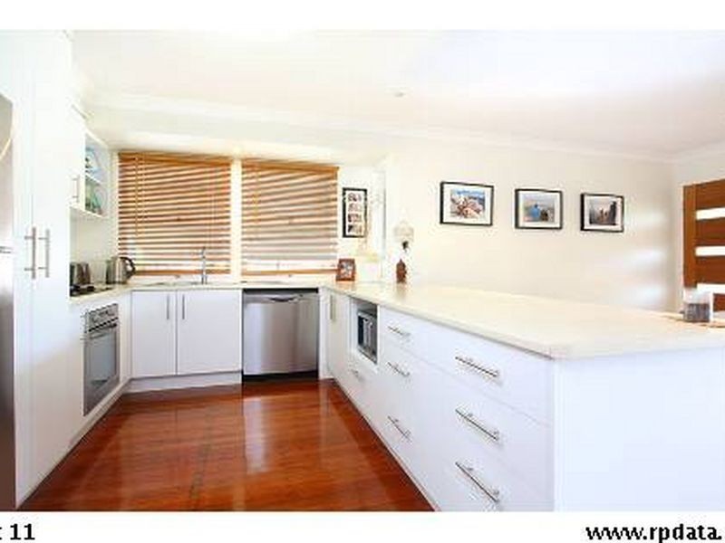 83 Hendren Street, Carina QLD 4152