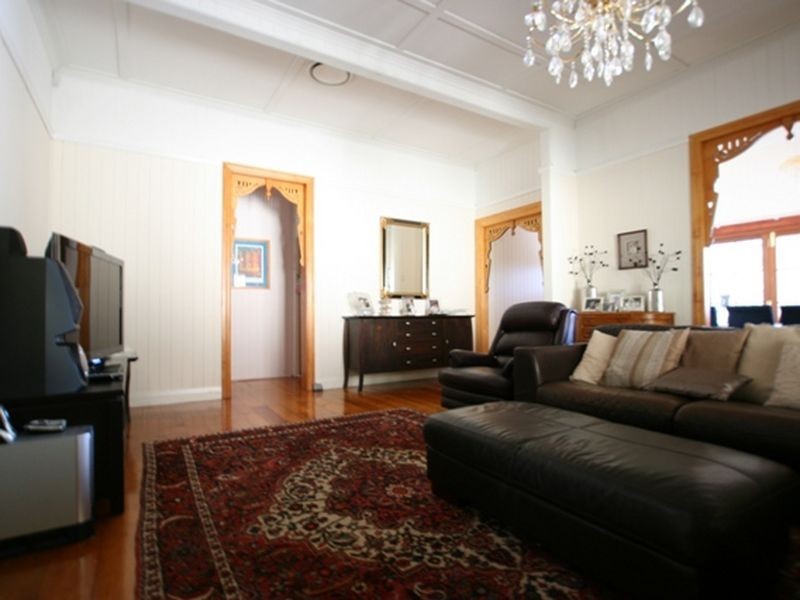 35 Eric Crescent, Annerley QLD 4103