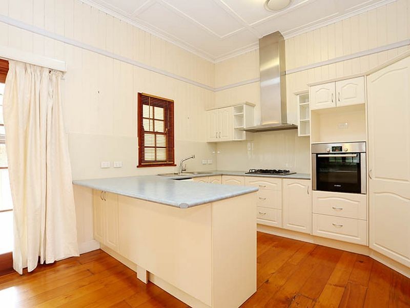 35 Eric Crescent, Annerley QLD 4103