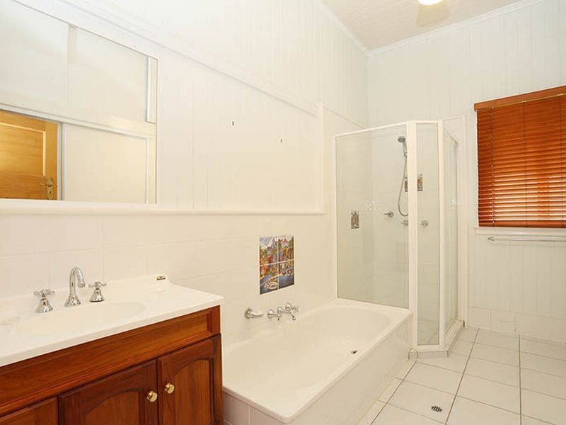 35 Eric Crescent, Annerley QLD 4103