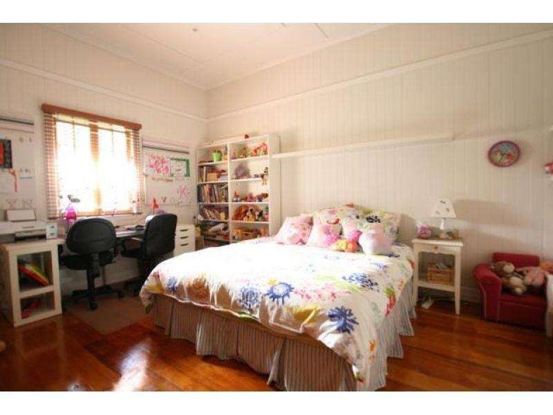 35 Eric Crescent, Annerley QLD 4103