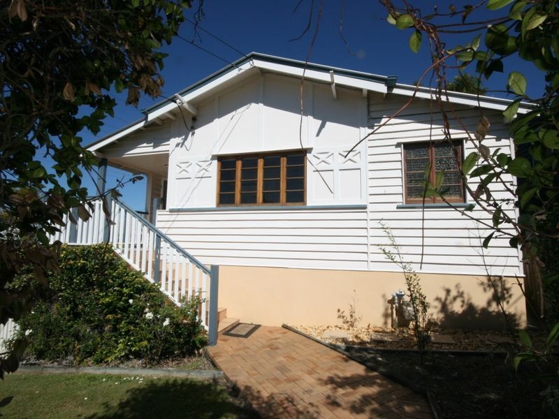 27 City View Road, Camp Hill QLD 4152