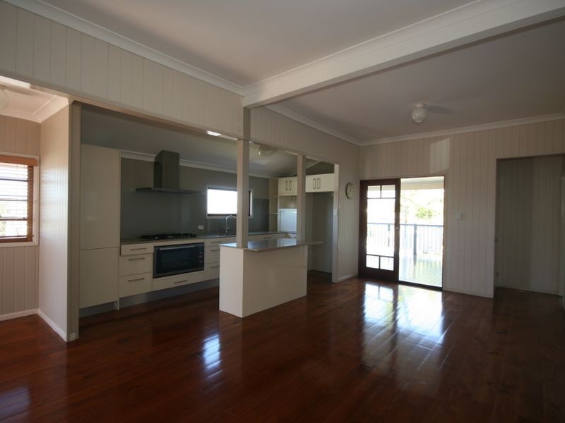 27 City View Road, Camp Hill QLD 4152