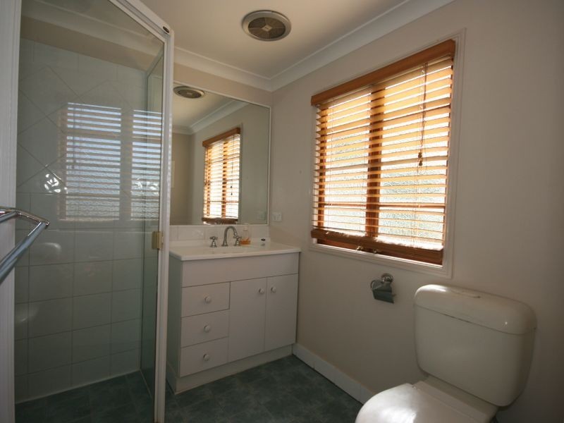 27 City View Road, Camp Hill QLD 4152